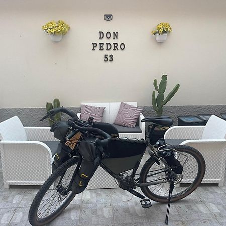 Don Pedro 53 Hotell Tresnuraghes Exteriör bild